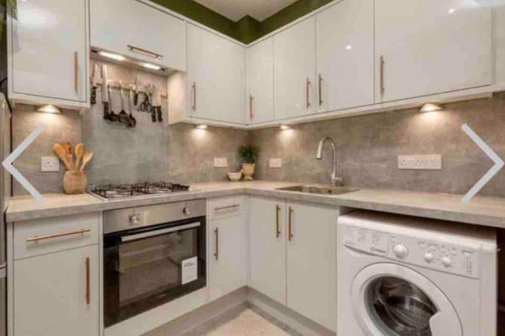 Appartement Cosy 2 Bedroom Flat In EDI
